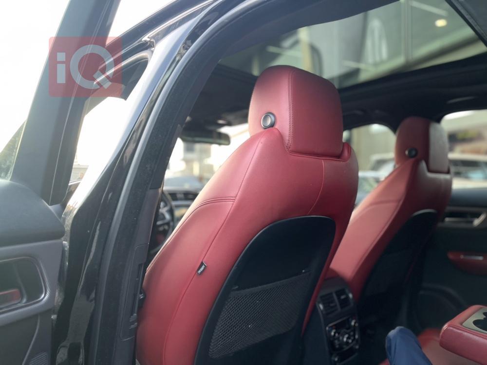 جاگوار F-Pace